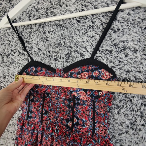 Band of‎ Gypsies Womens XS Jumpsuit Wide Leg Dark Floral Smocked Boho Romper - Picture 4 of 11